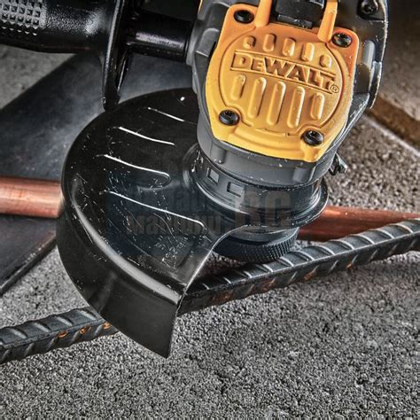 Акумулаторен ъглошлайф DeWALT DCG409NT • Цена