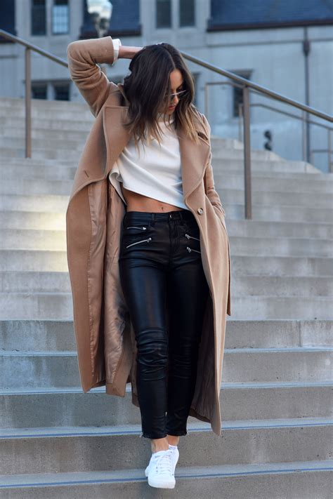 The Camel Coat – Let Me Wear That