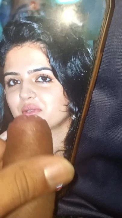 Cum Tribute To Deeksha Seth Raand Kutiya English Gay Man Porn XHamster
