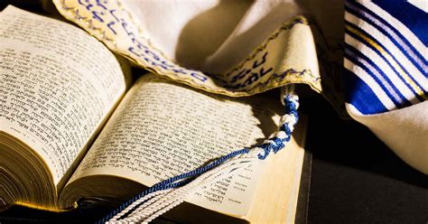 The Opening Of The Shema Prayer Explained May 2022 The Jewish