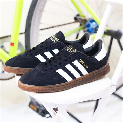 Sepatu Pria Adidas Handball Spezial Black White Made In Vietnam Fesyen