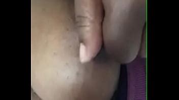 Juego De Tetas XVIDEOS