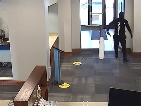 Worthington Bank Robbed At Gunpoint Friday Nbc4 Wcmh Tv