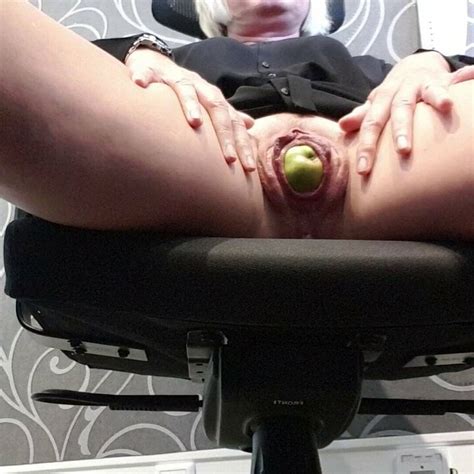 Julie Pressing Apple Out Of Pussy At Office Chair Porn Xhamster
