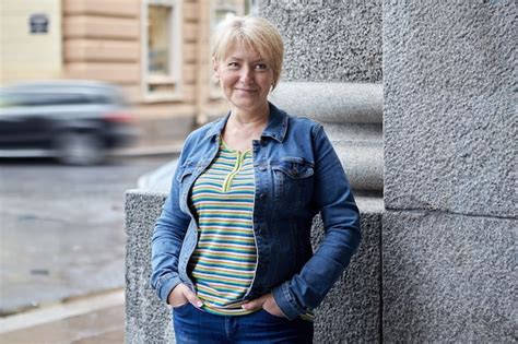 Images de Jeune Mature Téléchargement gratuit sur Freepik