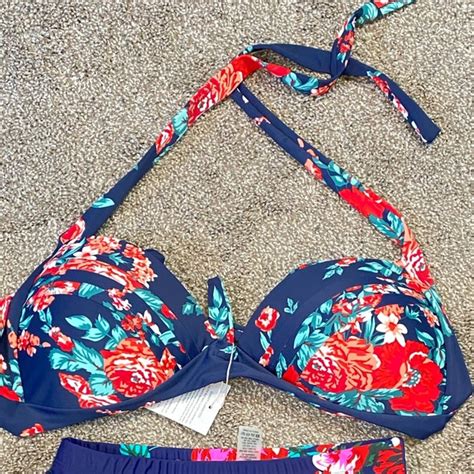Cocoship Swim New Cocoship Floral Tie Back Bikini Top Poshmark