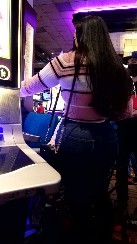 Latina In Tight Jeans Nice Ass Tight Jeans Forum