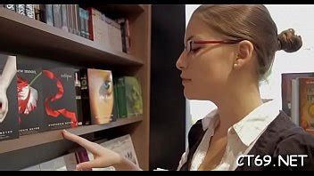 Después de que la perra obscena mamada suave recibe un sexo ardiente XVIDEOS