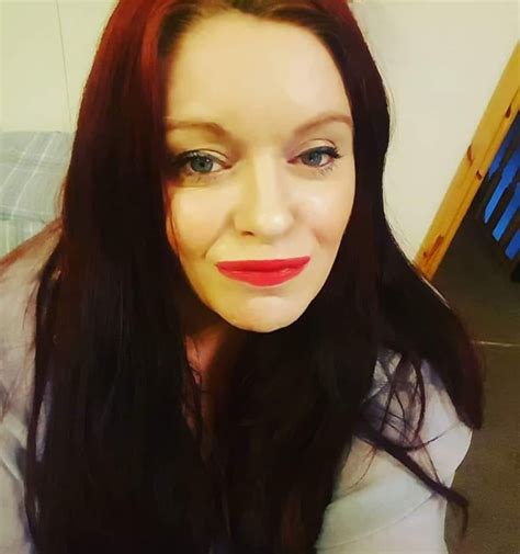 Ugly Brunette With Red Lipstick Blank Template Imgflip