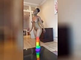 Dildo Riding ShesFreaky