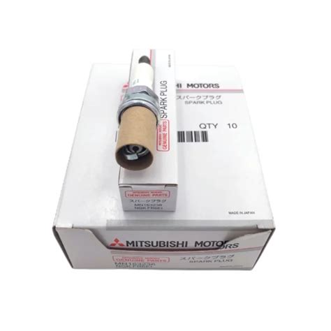 MN163236 FR6EI MITSUBISHI spark plug - i-sparkplug.com