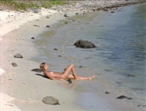 Paul et Virginie nude pics página 4