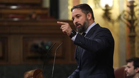 Abascal prevé que Sánchez rompa con Podemos para seguir en el poder