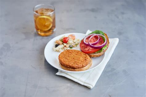 Tyson Fully Cooked Whole Grain Breaded Hot Spicy Chicken Patties CN Oz