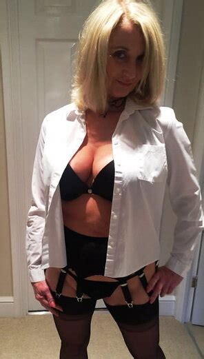 Random Pussies Gallery 20230817 022929 Porn Pic