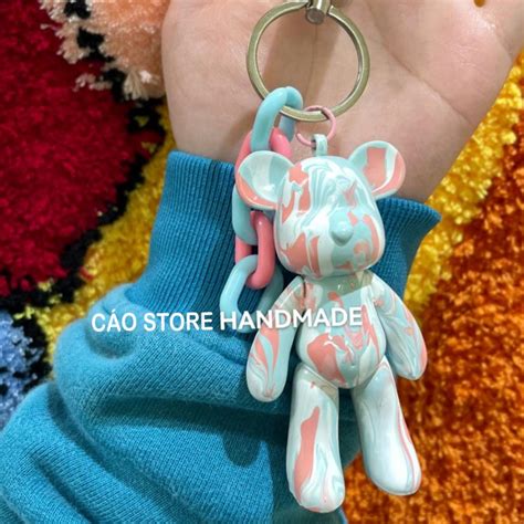 Mua Móc Khóa Gấu Đổ Màu Bearbrick tự chọn màu theo ý của bạn Hot Trend 2022 giá rẻ nhất TecKi Vn