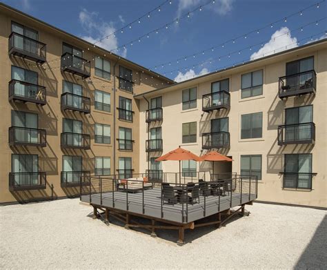 Photos And Tours Of Residences At The Domain Austin Tx