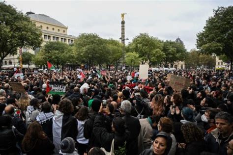 « Gaza Gaza Paris Est Avec Toi Des Milliers De Personnes