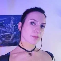 Miss Flora Femdom Fetish Lesbian Bi Missfloraberlin Onlyfans Leaks Nudes Bilder