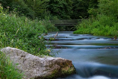 Ein Wunderschöner Bach Foto And Bild Landschaft Bach Fluss And See Bachläufe Bilder Auf