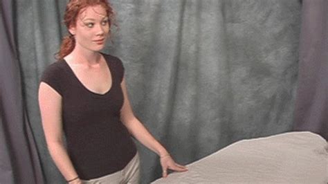 Jessica Milf Gives Hand Job To Her Redneck Client After Sensual Massage At The Parlor Mp