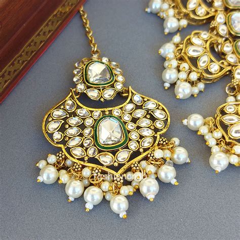 Traditional White Kundan Necklace Fashioncrab