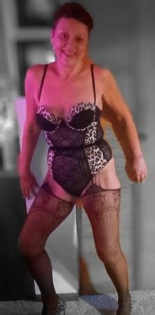 Check Out My New Cougar Lingerie Stockings And Pumps 30 Pics XHamster