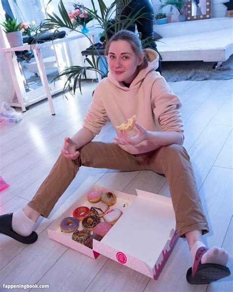 Adamae Dono Adamaecosplay Adamae Dono Nude Onlyfans Leaks Fappening Fappeningbook