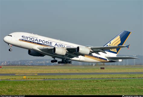 V Skj Singapore Airlines Airbus A Photo By Pascal Maillot Id