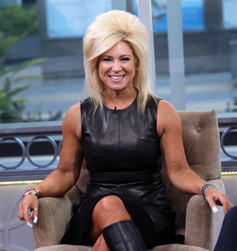 theresa caputo visits hollywood today  theresa caputo teased