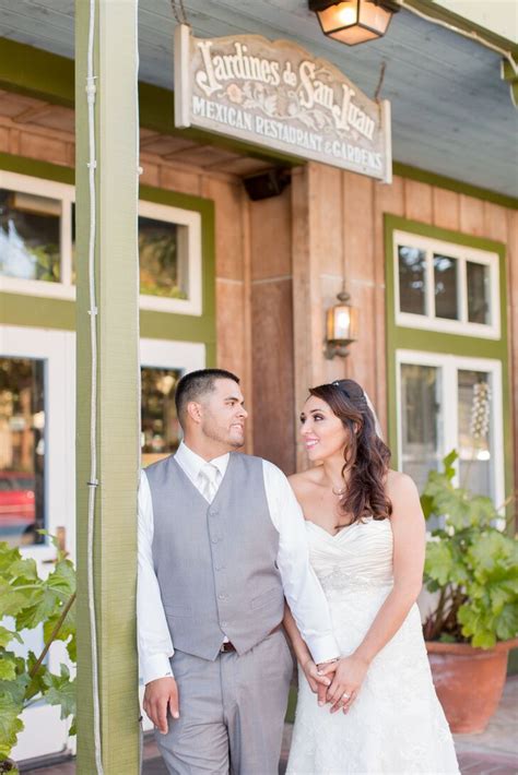 A Simple, Rustic Wedding at Jardines De San Juan in San Juan Bautista ...