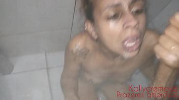 Milf Submissa A Seu Mestre Mamando Profundo E Excitante Boquete Molhado Babando Gozada