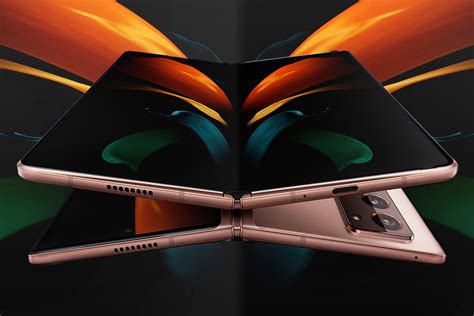 Galaxy Z Fold 2 — многофункциональный смартфон с двумя экранами