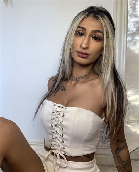 Can I Trust You About My Naked Photos R FantasticTits