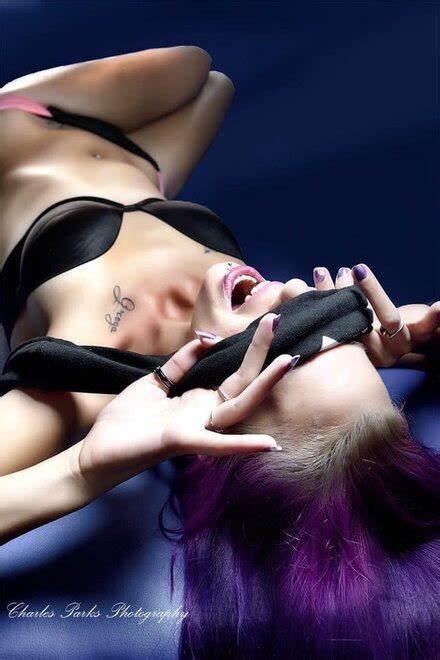 Stripping Down OC Porn Pic