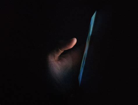 Cop Sent Womans Nude Photo To 19 People Including Her Friends US Police Say The Star