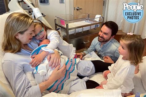 Cnns Kayla Tausche And Husband Jeff Welcome Daughter Margaret Maisie