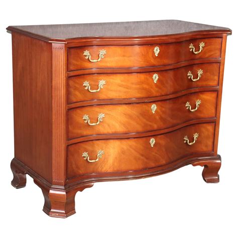 Antique 19th Century Victorian Walnut Chest Of Drawers Three Drawer
