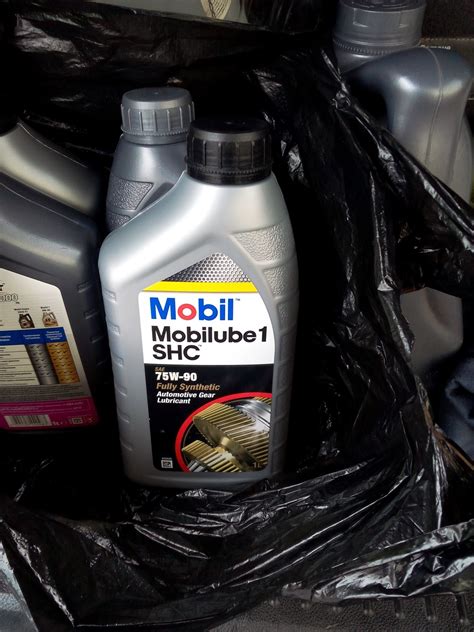 Замена масла в переднем мосту — Chevrolet Tahoe (GMT900), 5,3 л, 2012 ...