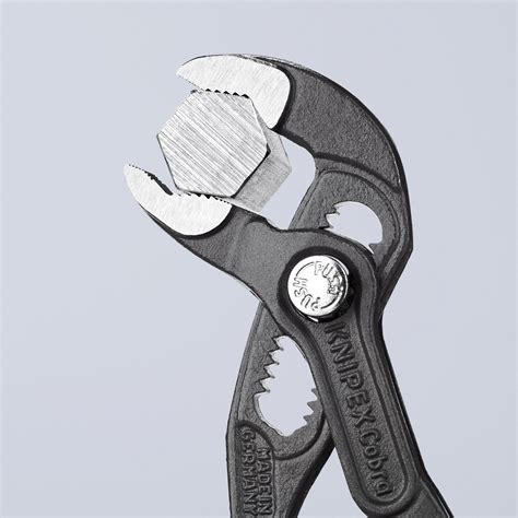 Knipex Water Pump Plier V Push Button 1 In Max Jaw Opening 5 In Overall Lg 13 Jaw Positions