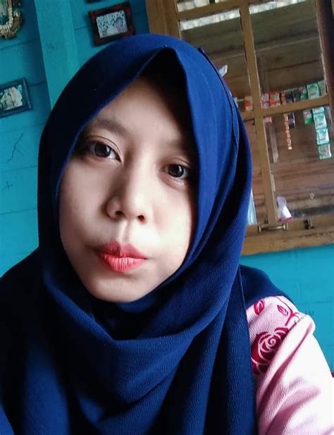 Asih Setiyowati Spd