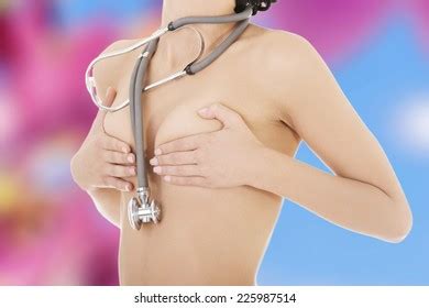 Beautiful Nude Woman Wearing Stethoscope Stock Photo 225987514 Shutterstock