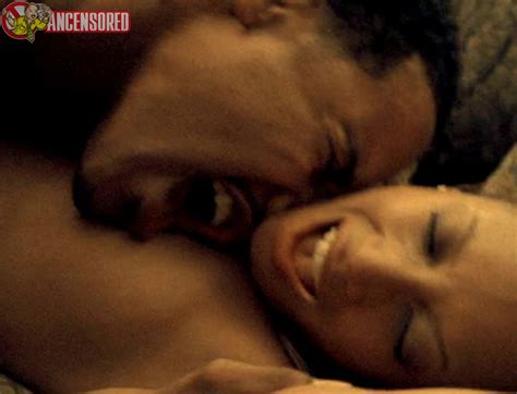 Trois The Escort Nude Pics Page