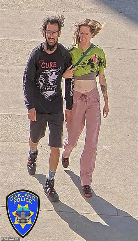 Foul Balls Blue Jays Fans Removed From Stadium For Allegedly Having Sex In The Stands Daily