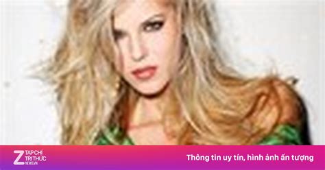 Á hậu Mỹ lộ ảnh bán nude Thời trang Sao ZNEWS VN