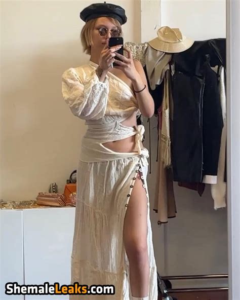 Grace VanderWaal Gracevanderwaal Leaked Nude OnlyFans Photo 19 ShemaleLeaks