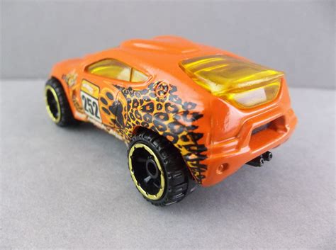 Hot Wheels 2001 Toyota Rsc Cheetah Tiger Orange 252 Off Road Racer