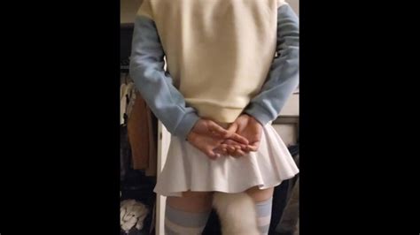 毛茸茸的femboy跳舞并摇尾巴 Pornhub Gay