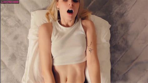 Dollorrie Dildo Play CamWhores