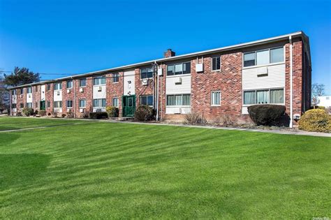 2445 Union Blvd Unit 7a Islip Ny 11751 Redfin